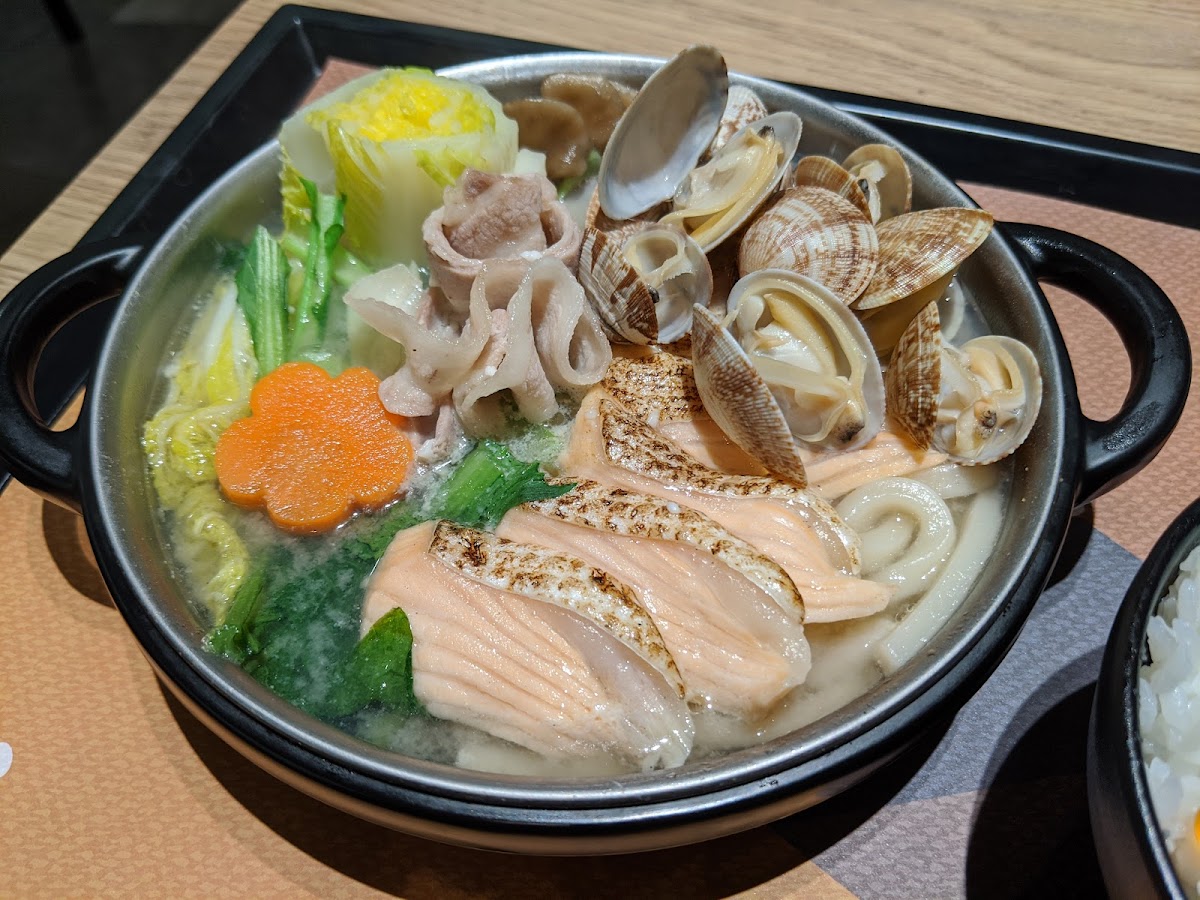 Teishoku 8 Carrefour Chongxin Branch-8